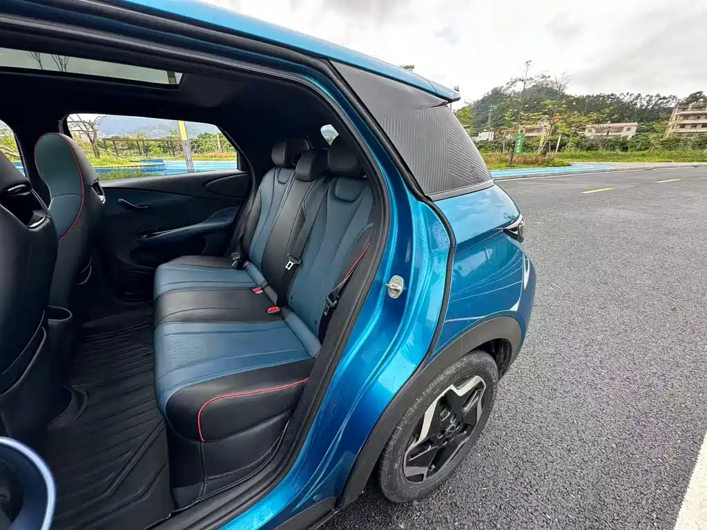 BYD Dolphin — миниатюра 8