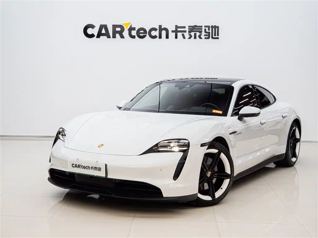 Porsche Taycan 2023