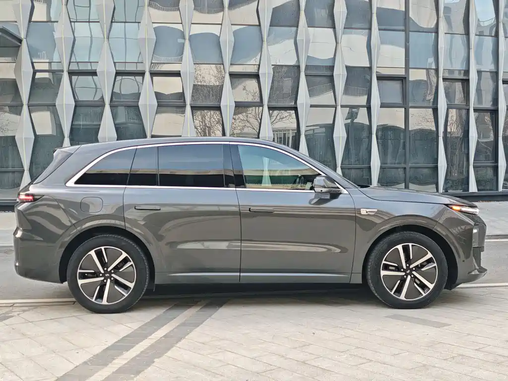 Li Auto IDEAL L6