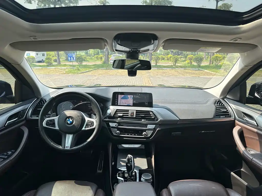 BMW X4 — миниатюра 17