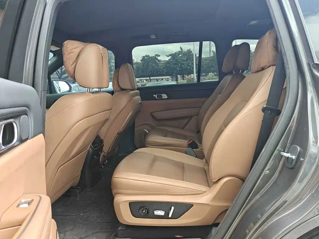 Li Auto Li ONE — миниатюра 7