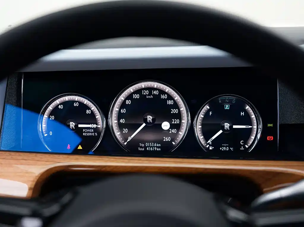 Rolls-Royce Phantom — миниатюра 24