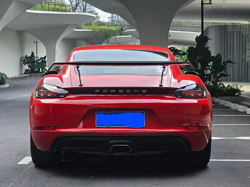Porsche 718 2018 Cayman 2.0T