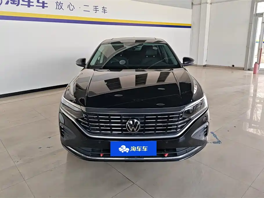 Volkswagen Passat 2024 330TSI Elite