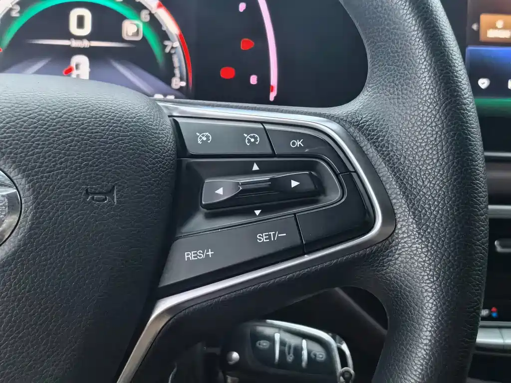 GAC Motor Trumpchi M6 — миниатюра 24