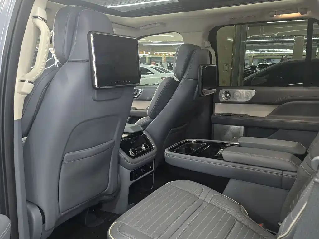 Lincoln Navigator 2020 3.5T