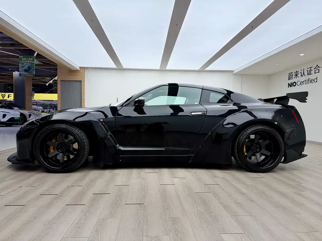 Nissan GT-R 2010 3.8T Premium Edition