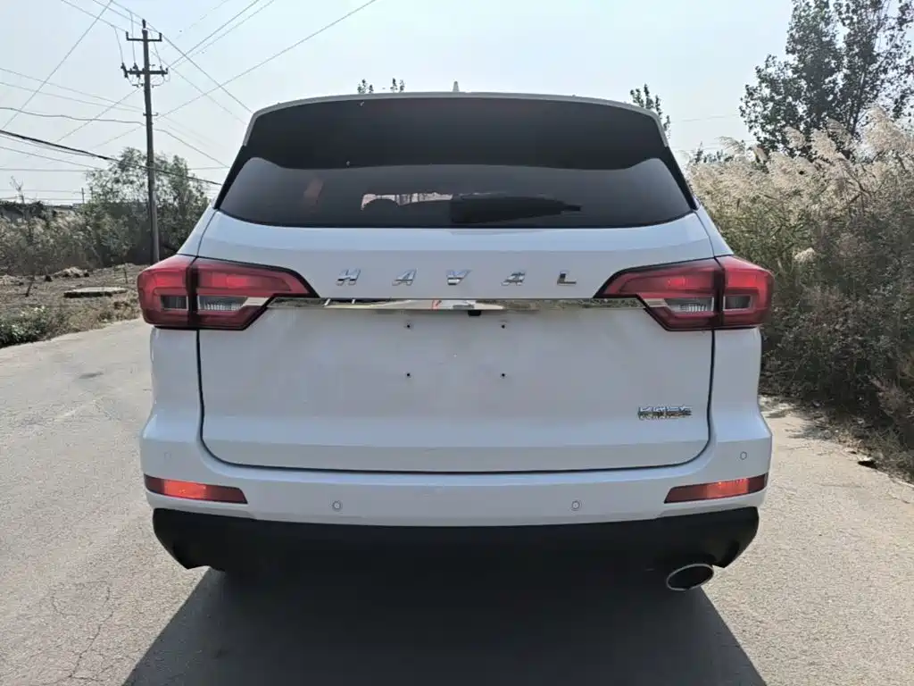 Haval M6 — миниатюра 6