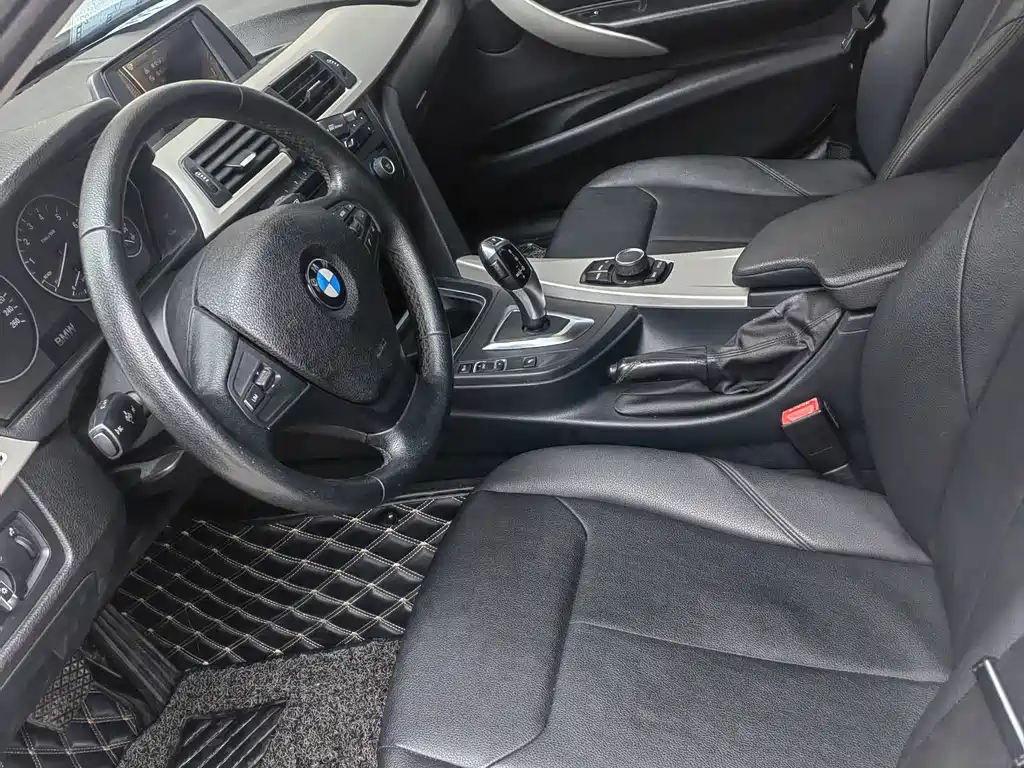 BMW 3 Series — миниатюра 7