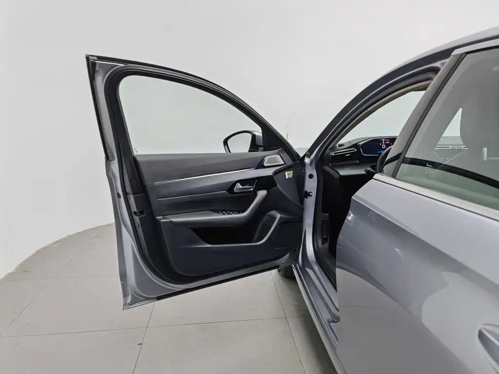 Peugeot 508 — миниатюра 8