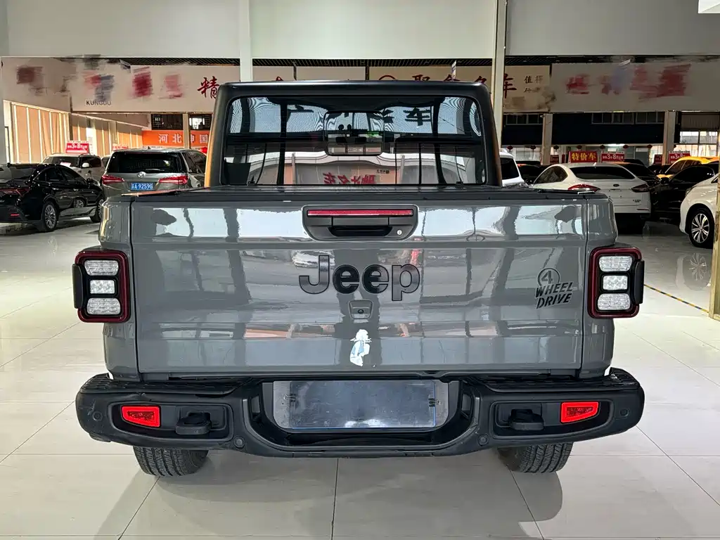 Jeep Gladiator — фотографии объявления, Фото 15