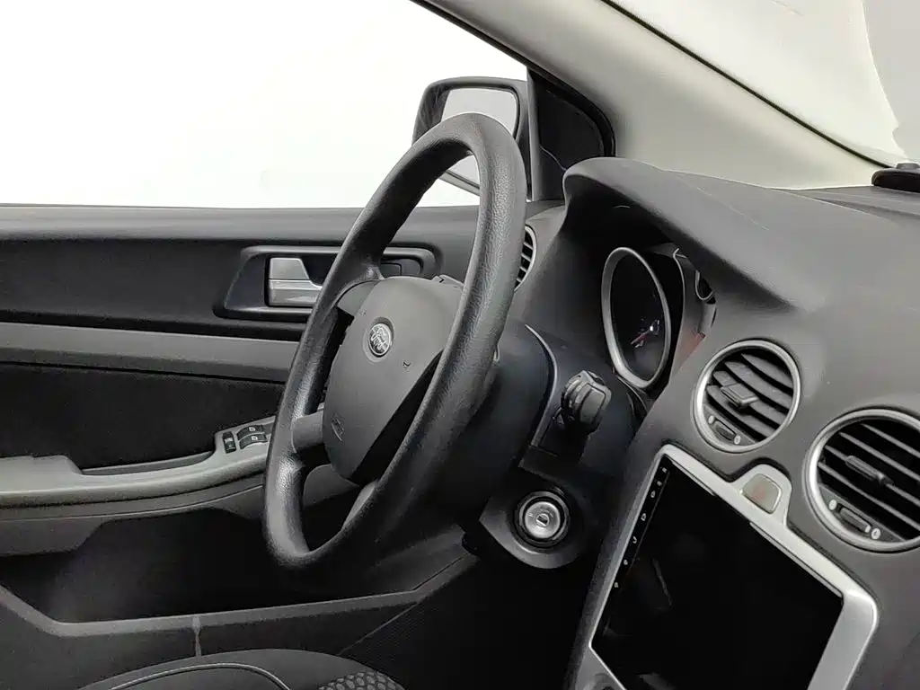 Ford Focus — миниатюра 22