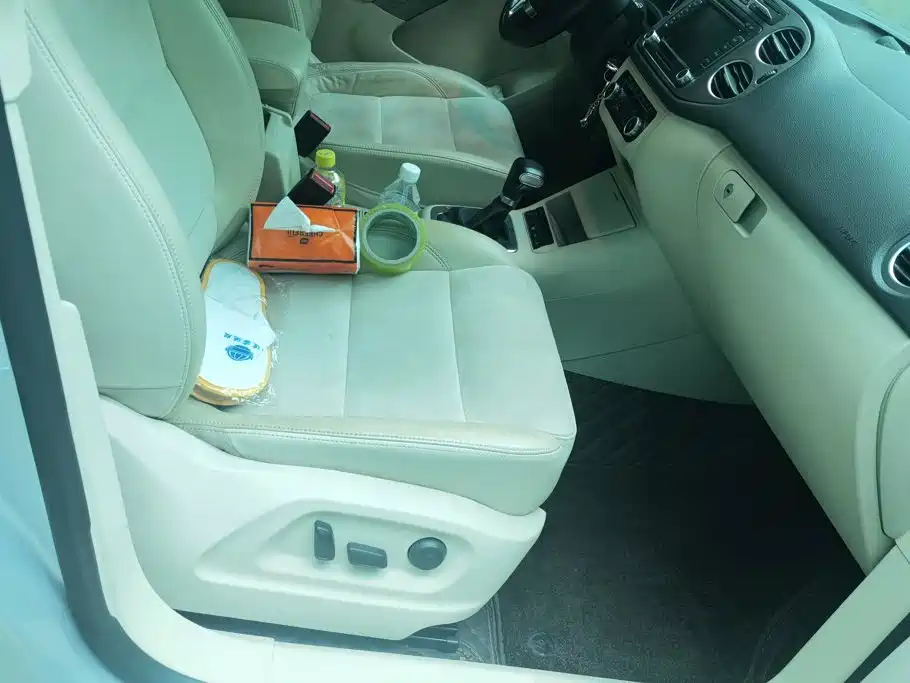 Volkswagen Tiguan 2010 2.0TSI AT Flagship