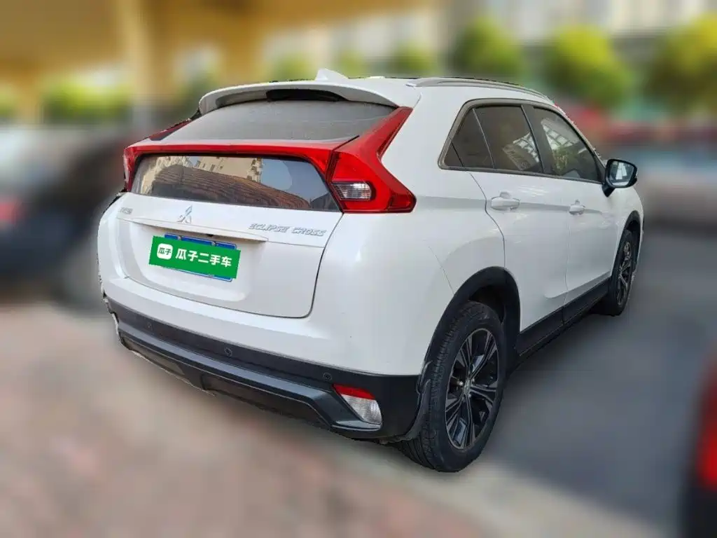 Mitsubishi Eclipse Cross — миниатюра 4