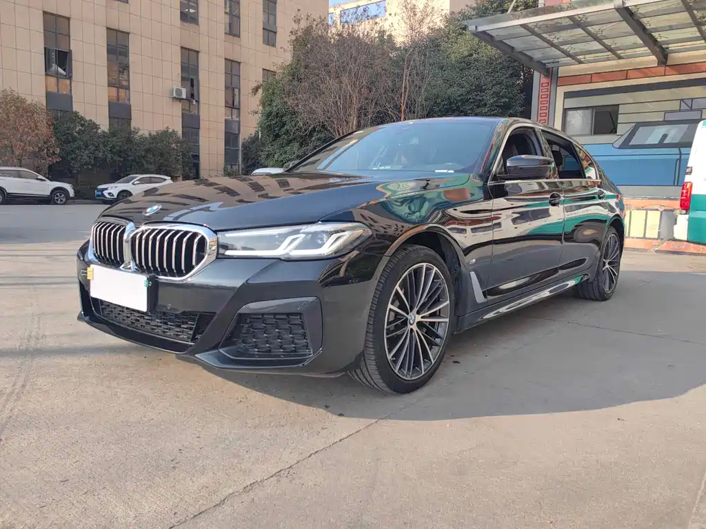 BMW 5 Series 2023