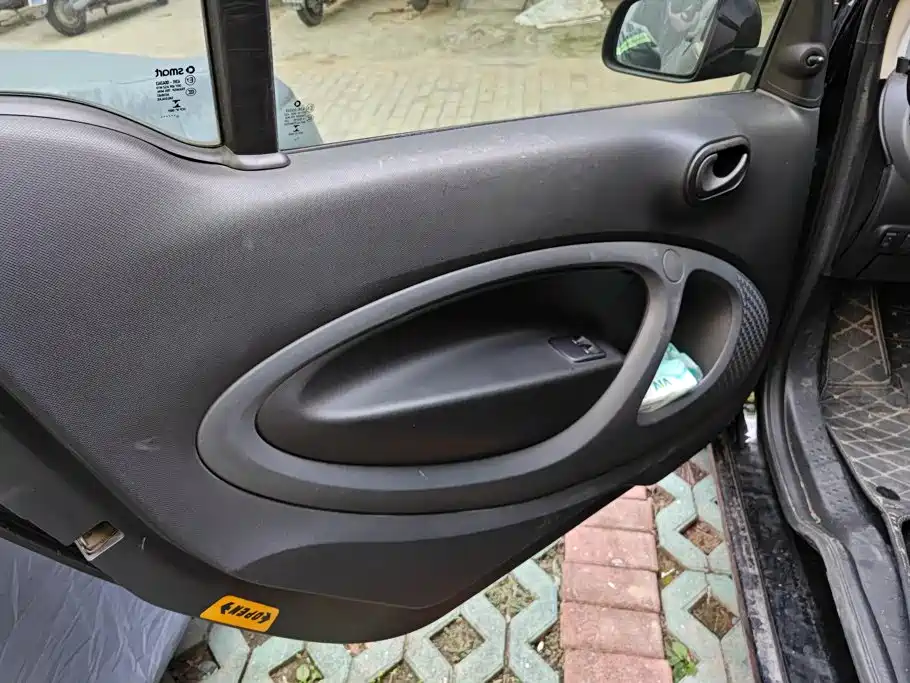 smart Smart Fortwo — миниатюра 7