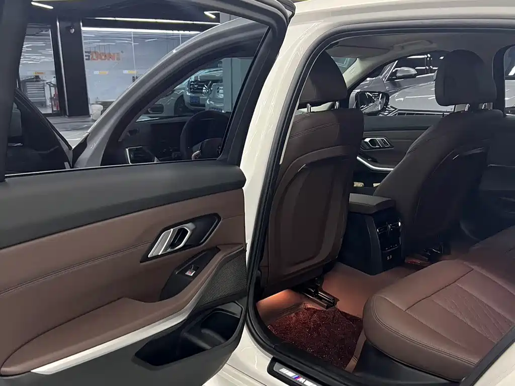 BMW 3 Series 3 2023 320Li M Sport