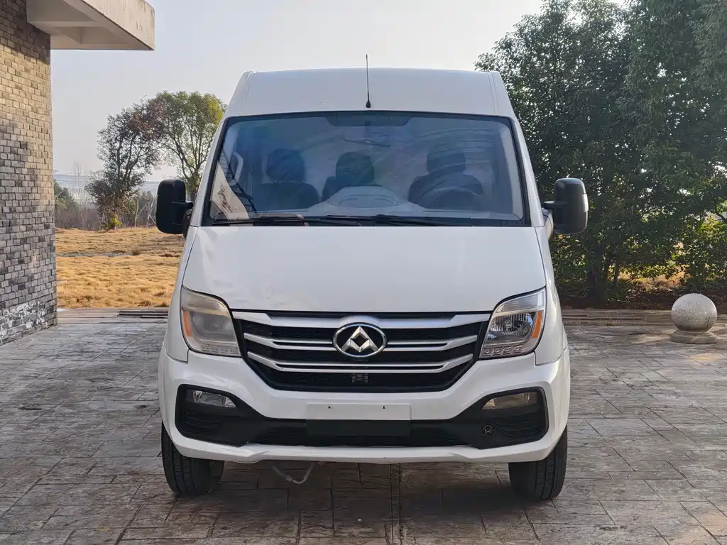 SAIC MAXUS XINTU V80