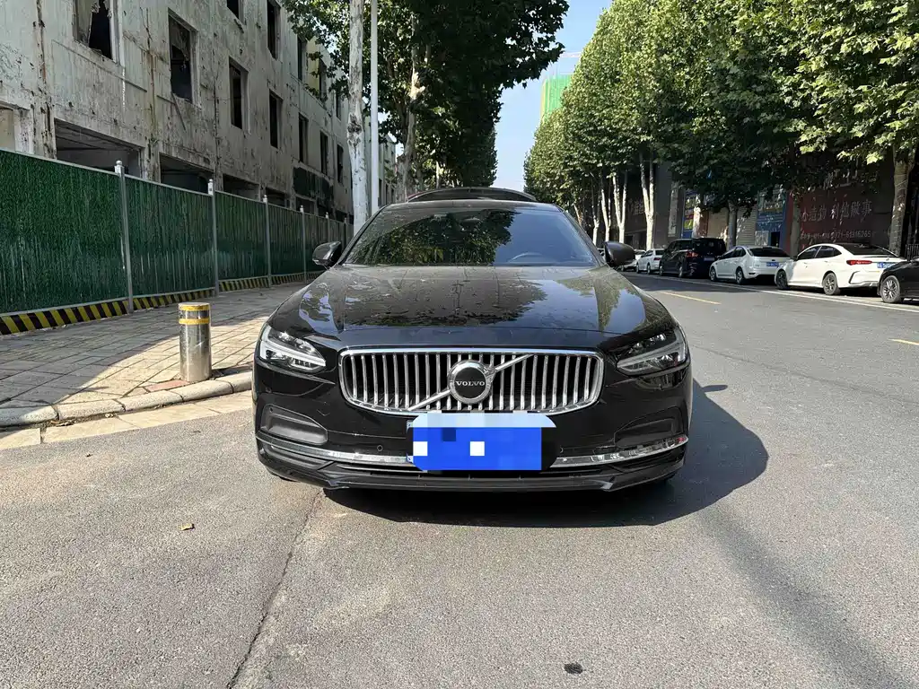 Volvo S90 — миниатюра 5