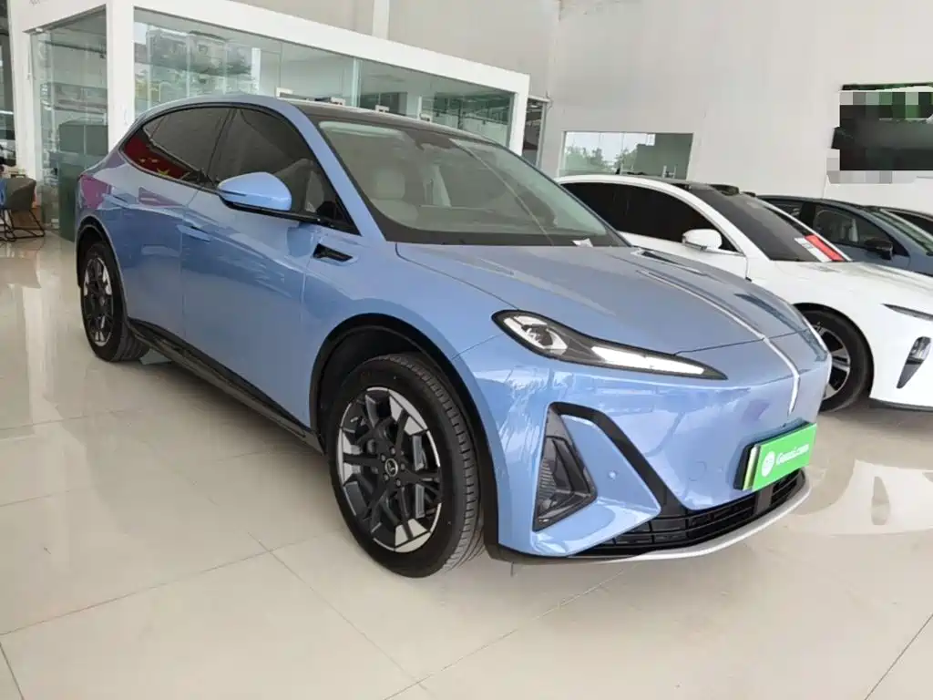 Hongqi Красный флаг Skyman 06 — миниатюра 4
