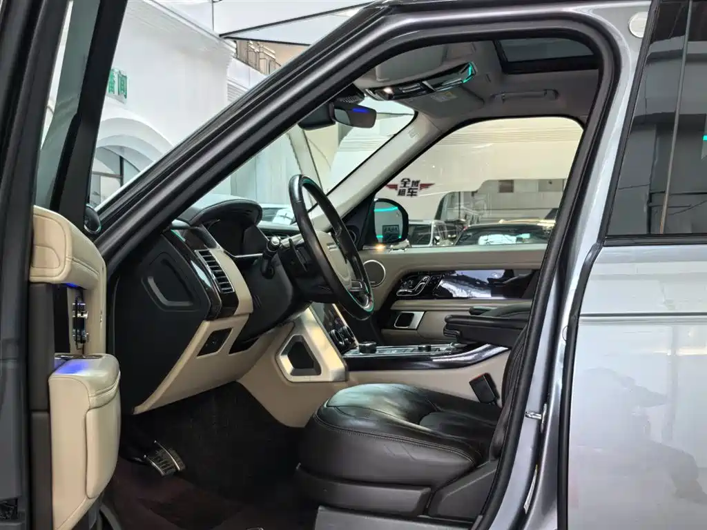 LAND ROVER RANGE ROVER