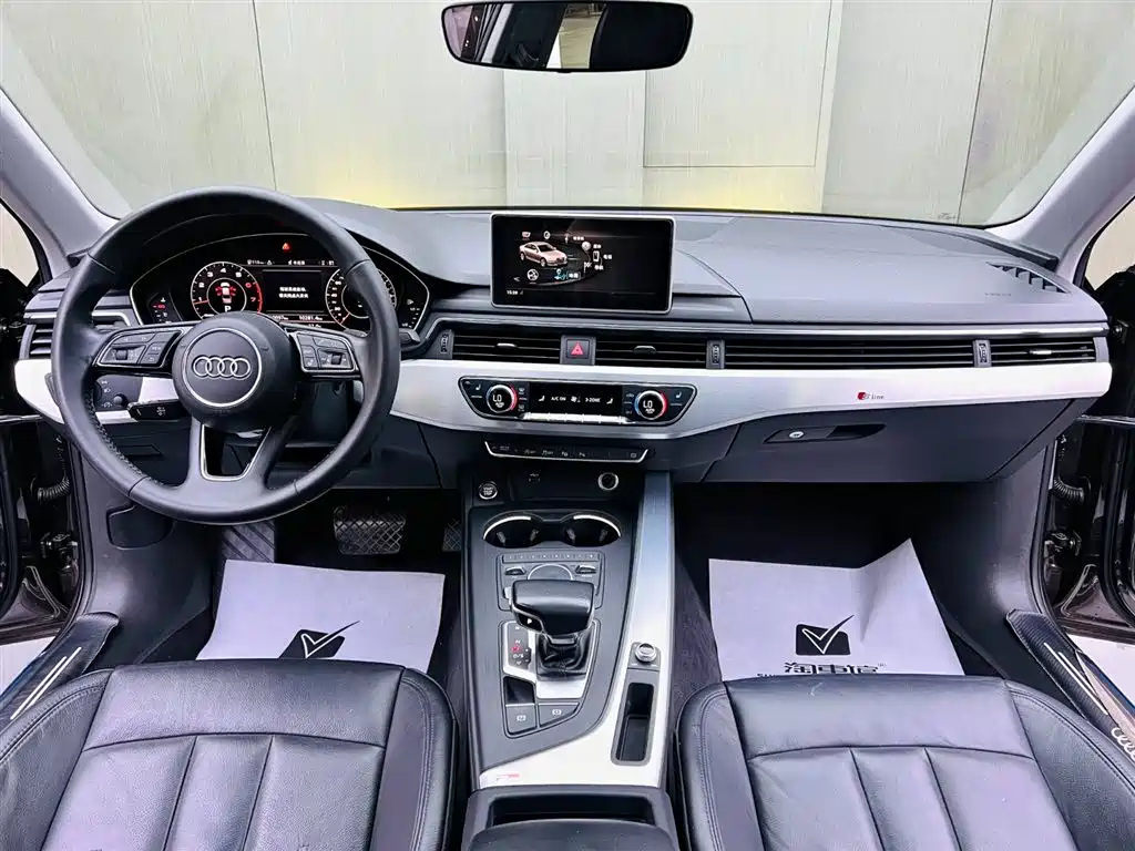 Audi A4L 2018 30 40 TFSI Fashion