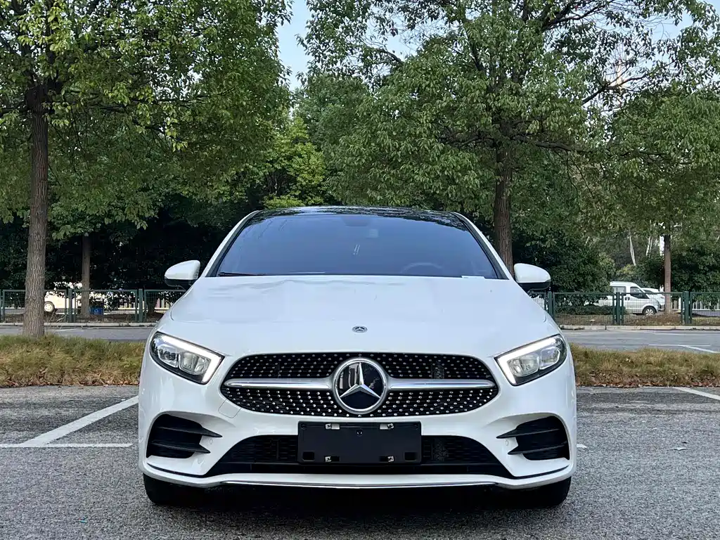 Mercedes-Benz A-Class — миниатюра 2