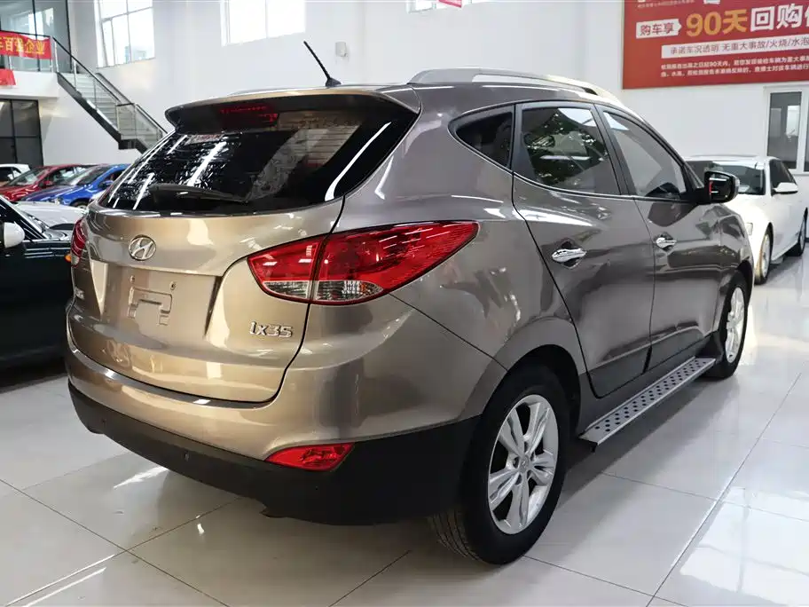 Hyundai BAIC Hyundai ix35 ix35 2013 2.0L AT GLS V