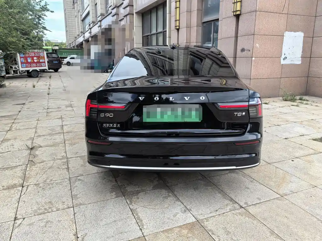 Volvo S90 2026 Luxury