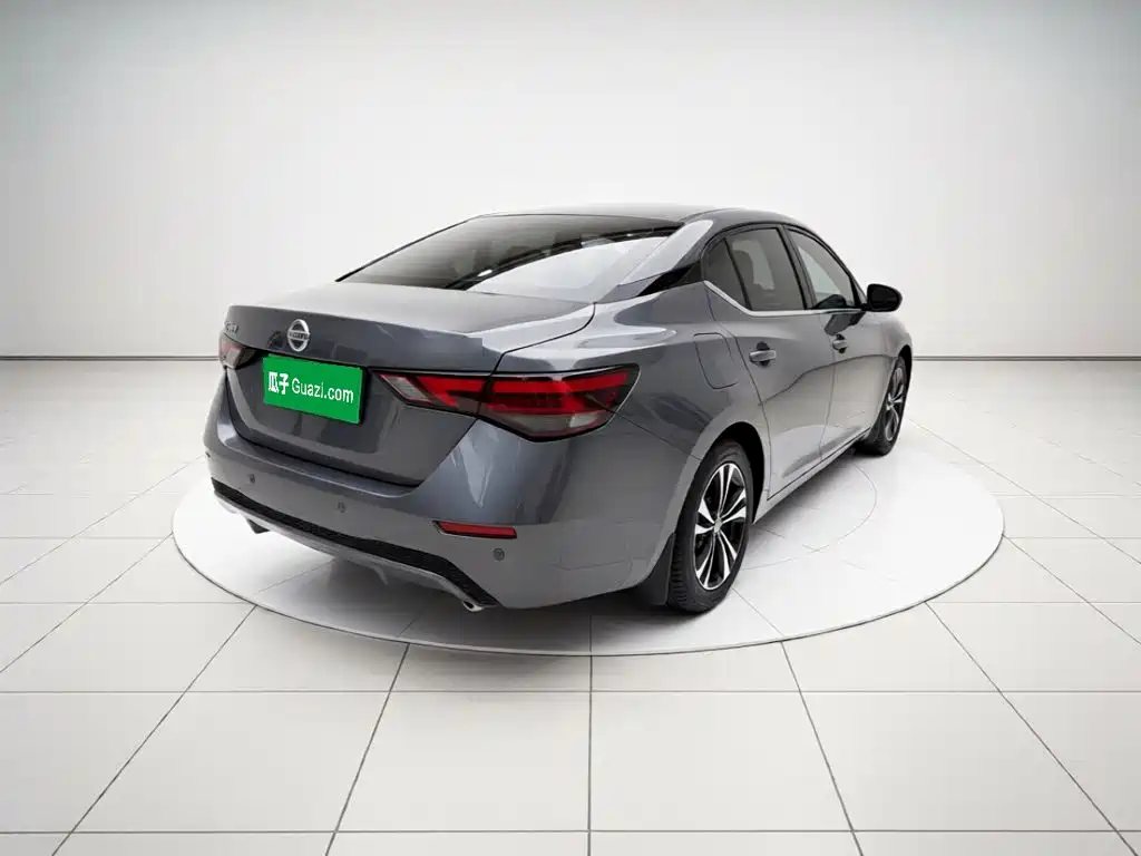 Nissan Sylphy — миниатюра 6