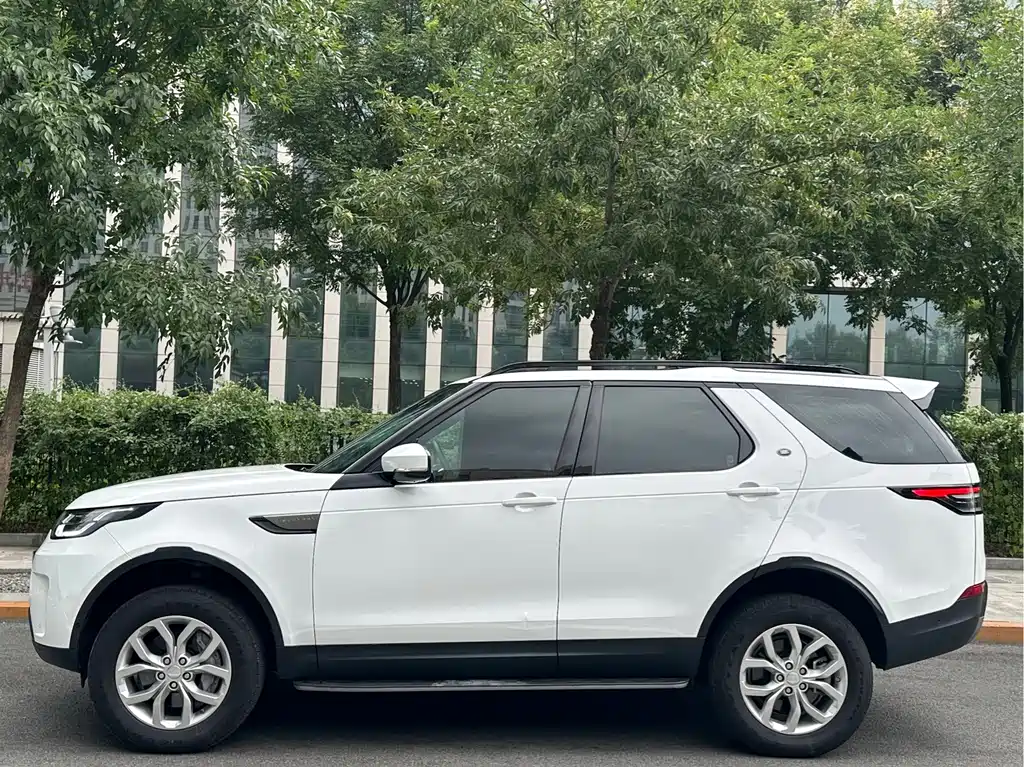 Land Rover Discovery — миниатюра 4