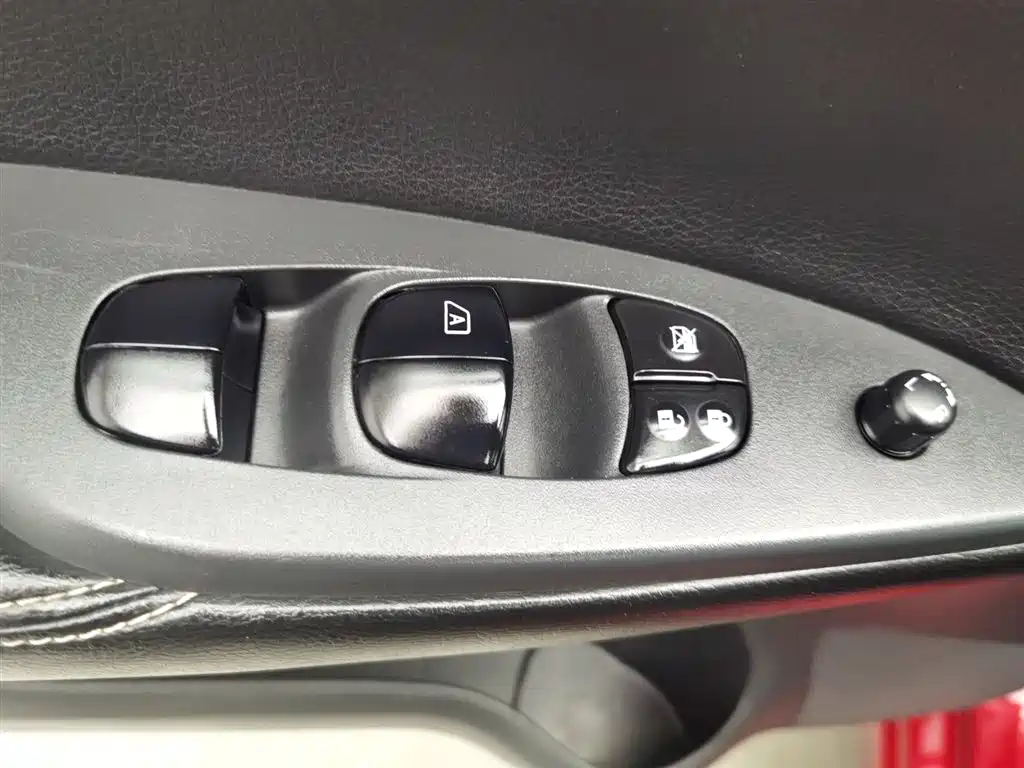 Nissan Tiida 2016 1.6L CVT