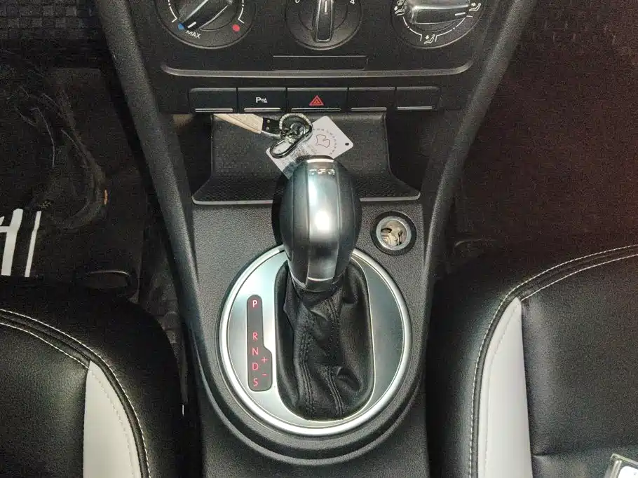 Volkswagen Beetle — миниатюра 16