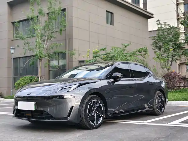 Lynk & Co 07 EM-P 2024 EM-P 126 Halo — фото 1