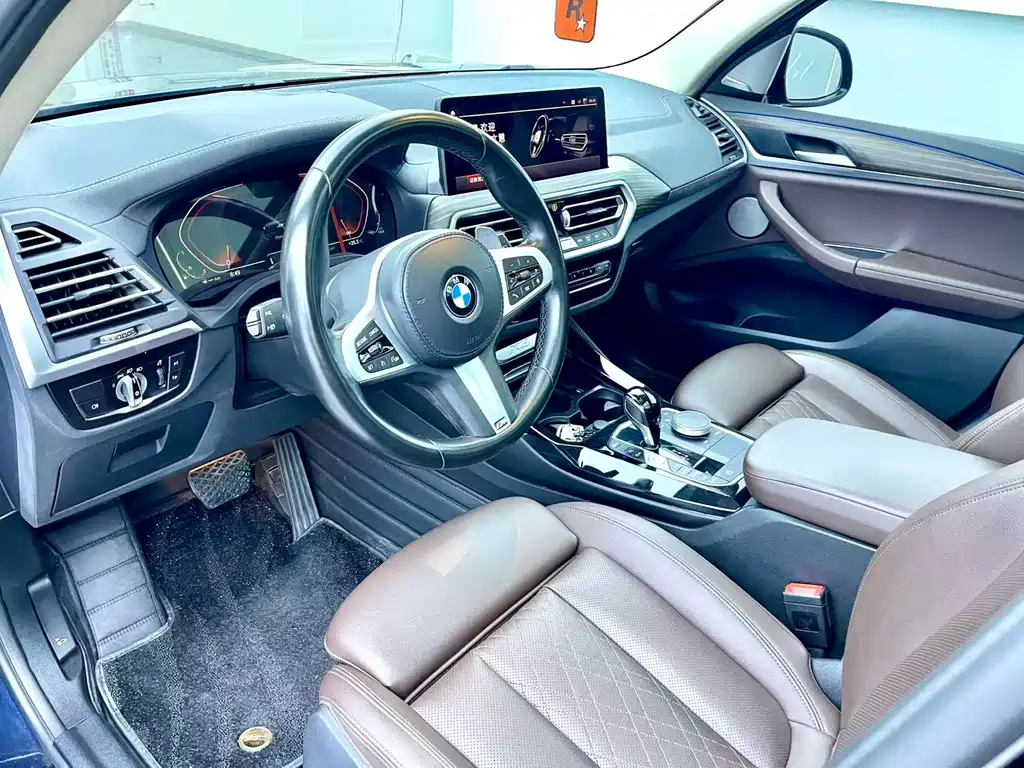 BMW X3 — миниатюра 11