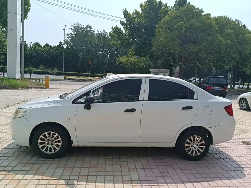 Chevrolet Sail 2010 1.2L MT Fashion