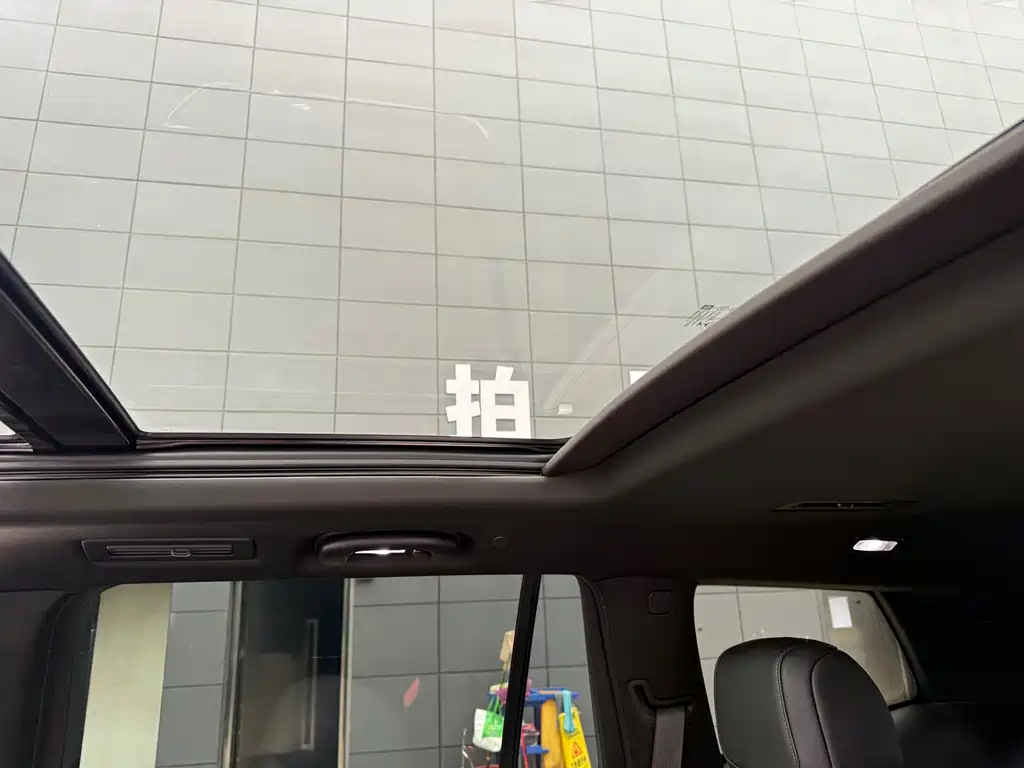 Cadillac XT6 — миниатюра 34