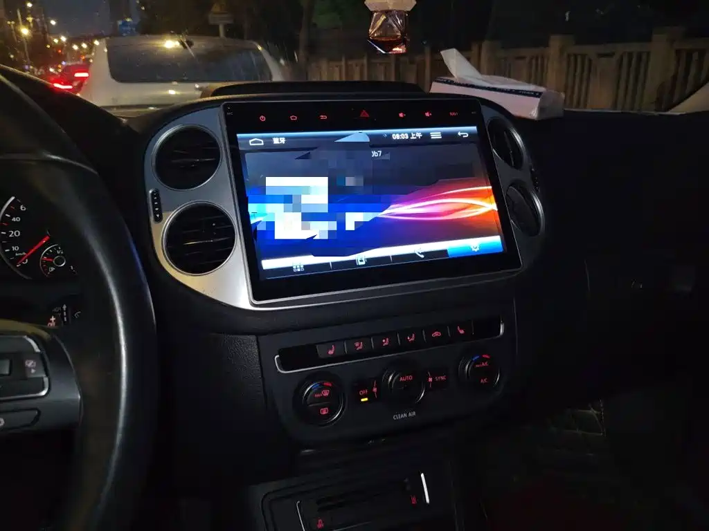 Volkswagen Tiguan — миниатюра 9