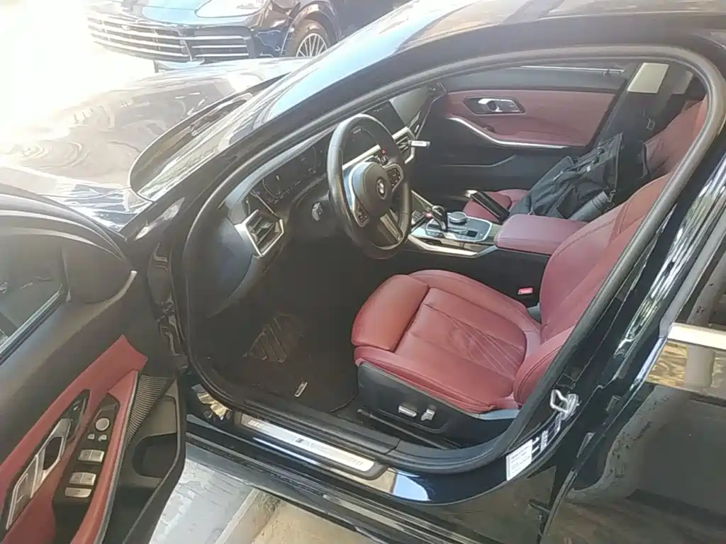 BMW 3 Series — миниатюра 16