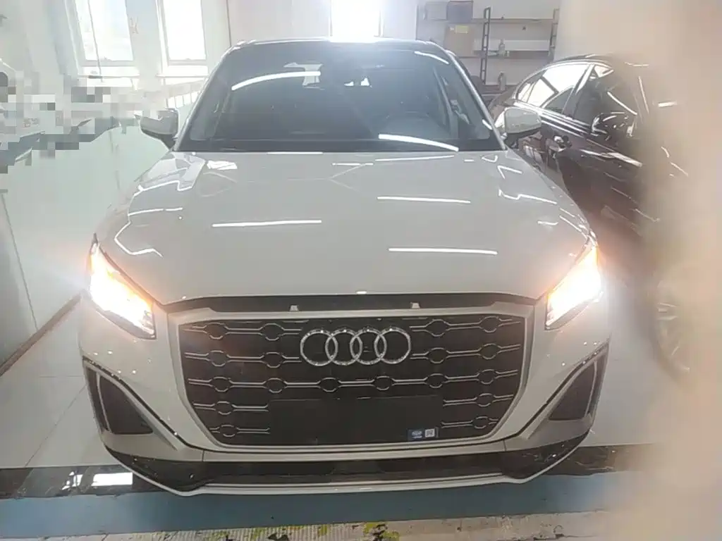Audi Q2L 2022 35 TFSI