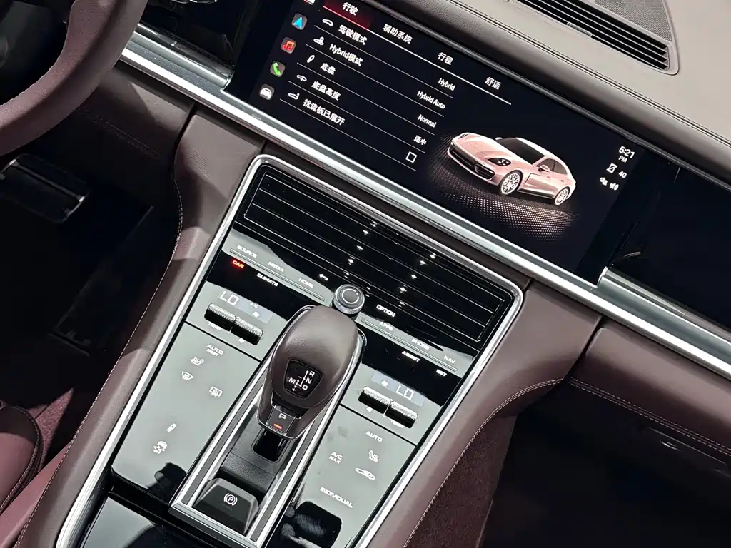Porsche Panamera Hybrid — миниатюра 21