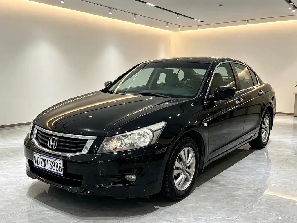 2010 Honda Accord - zdjęcie 1 z 9