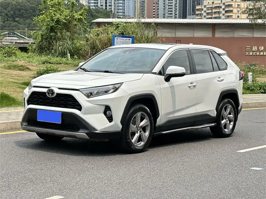 Toyota RAV4 2022