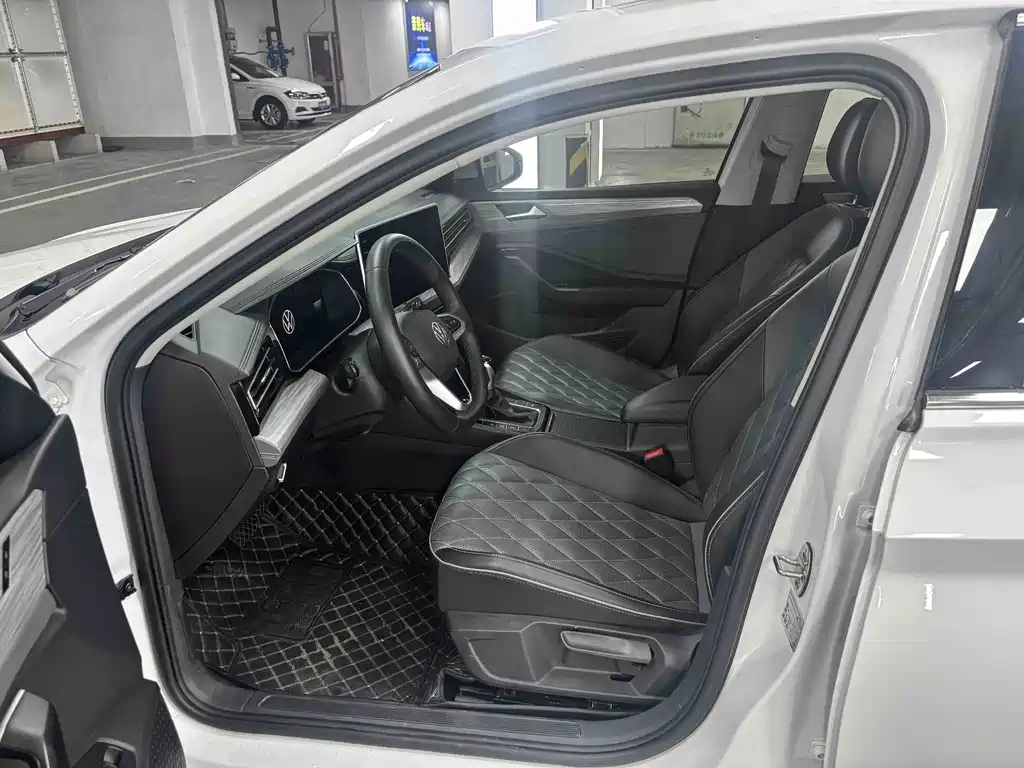 Volkswagen Sagitar — миниатюра 5