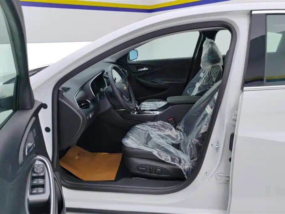 CHEVROLET MAI RUIBAO XL