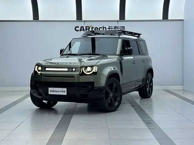 2025 Land Rover Defender