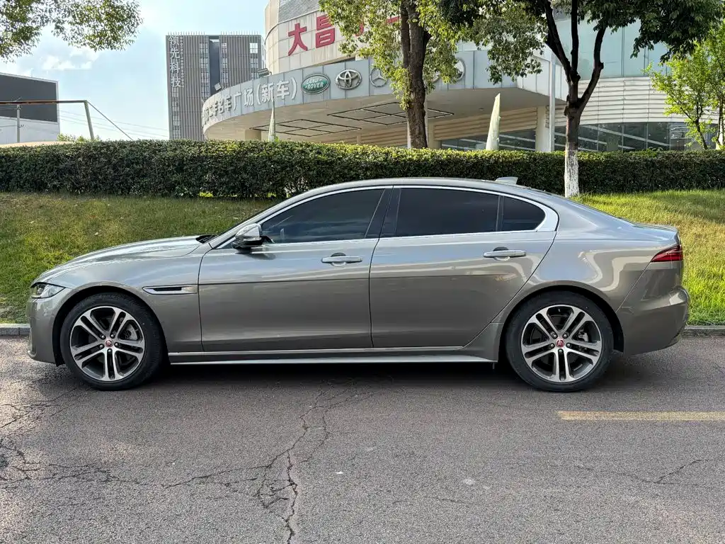 Jaguar XEL 2020 2.0T 200PS R-DYNAMIC S Sport