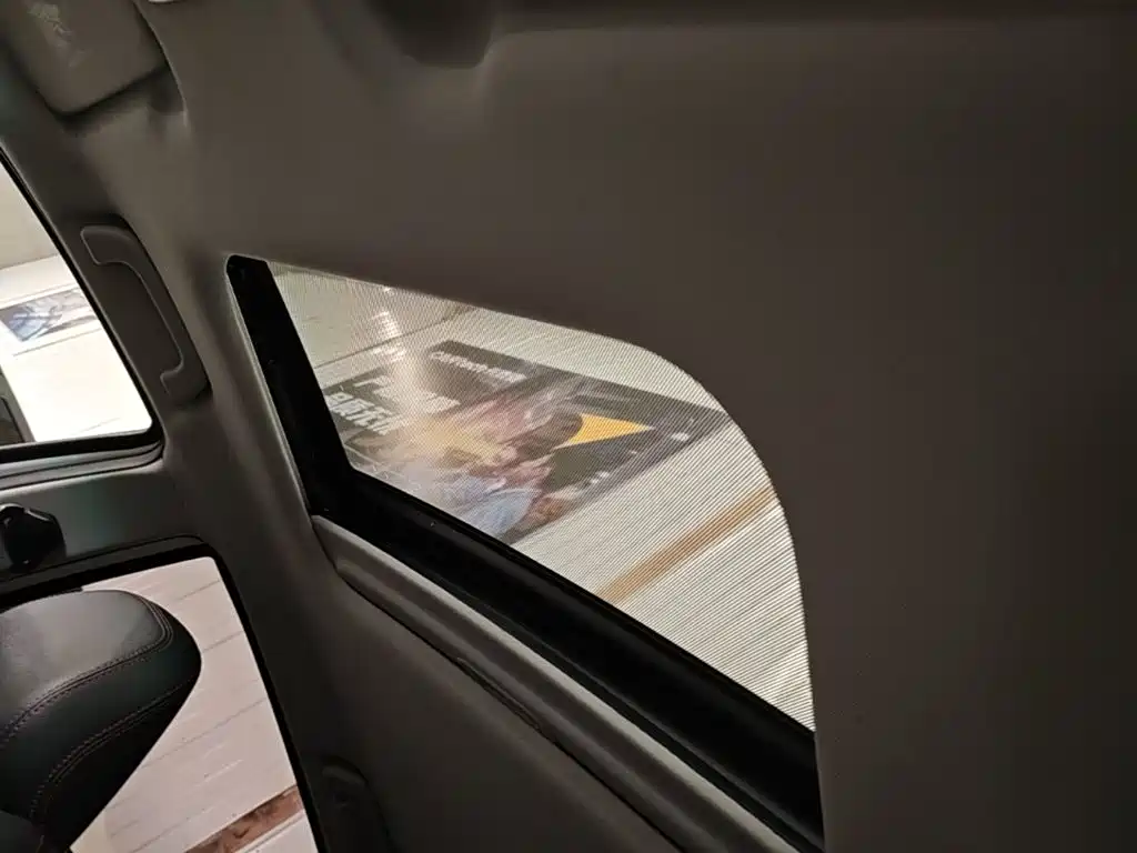 Geely Vision X3 — миниатюра 18