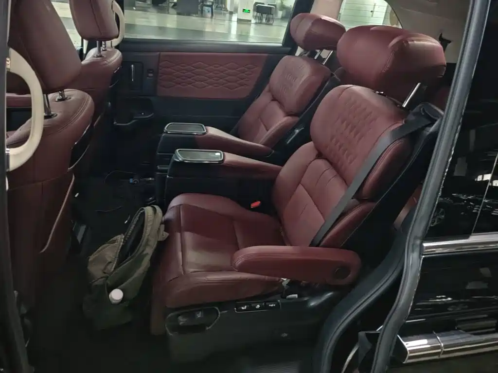 Honda Elysion — миниатюра 17
