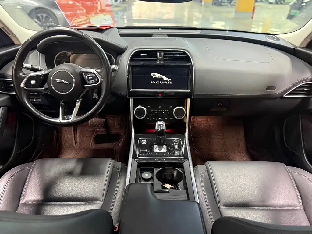 Jaguar XEL — миниатюра 11